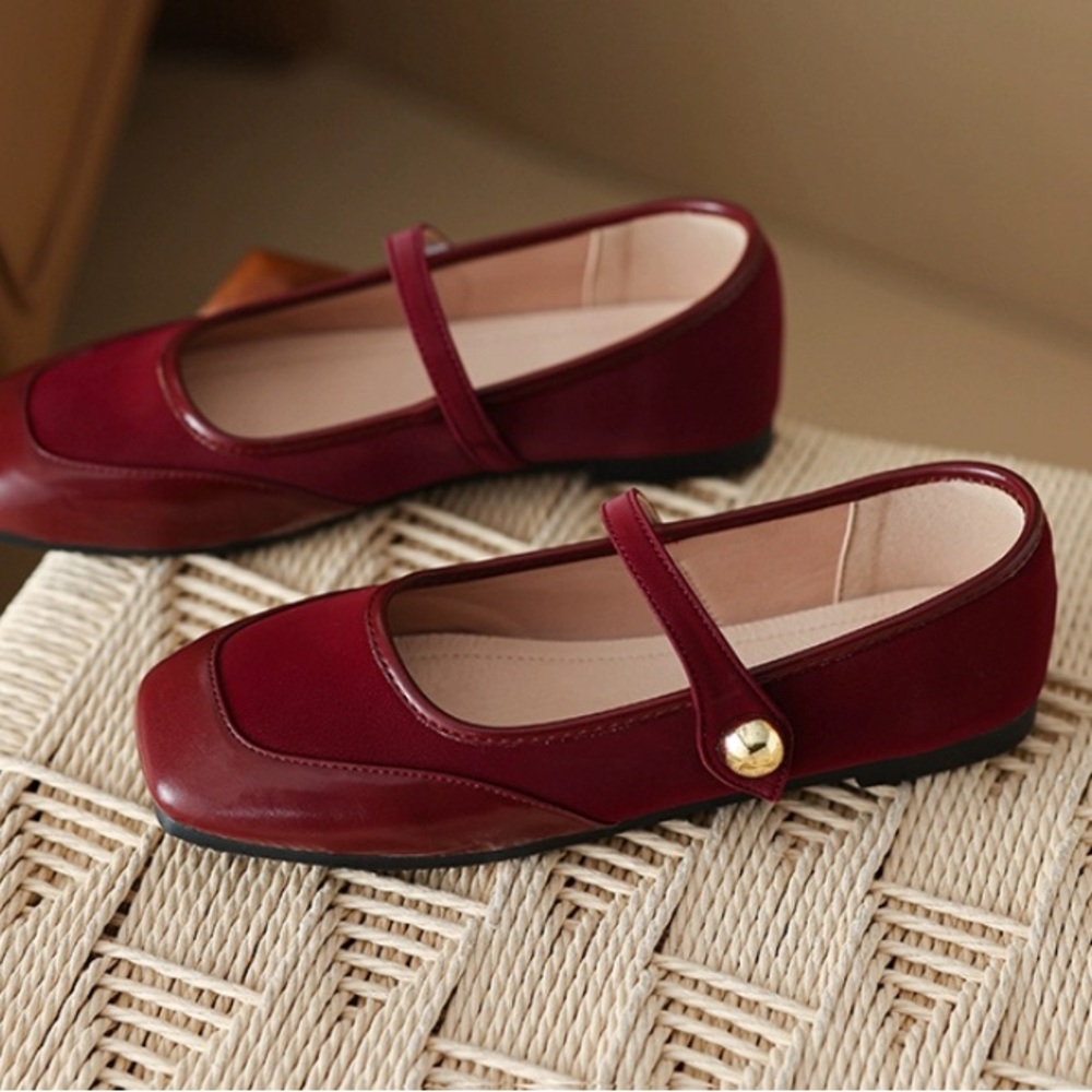 Sale 💫 Elegant Burgundy Mary Jane Flats